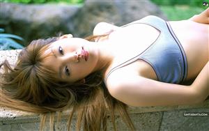 Asuka Yanagi, hypnotising us with her sensuous eyes